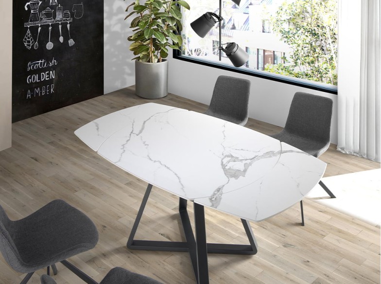 Mesa comedor extensible ovalada barril mármol porcelánico y acero negro