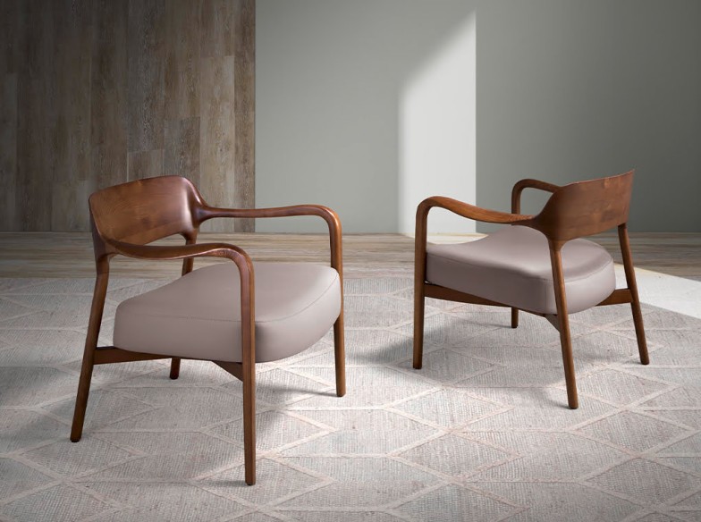 Sillón nogal y polipiel visón