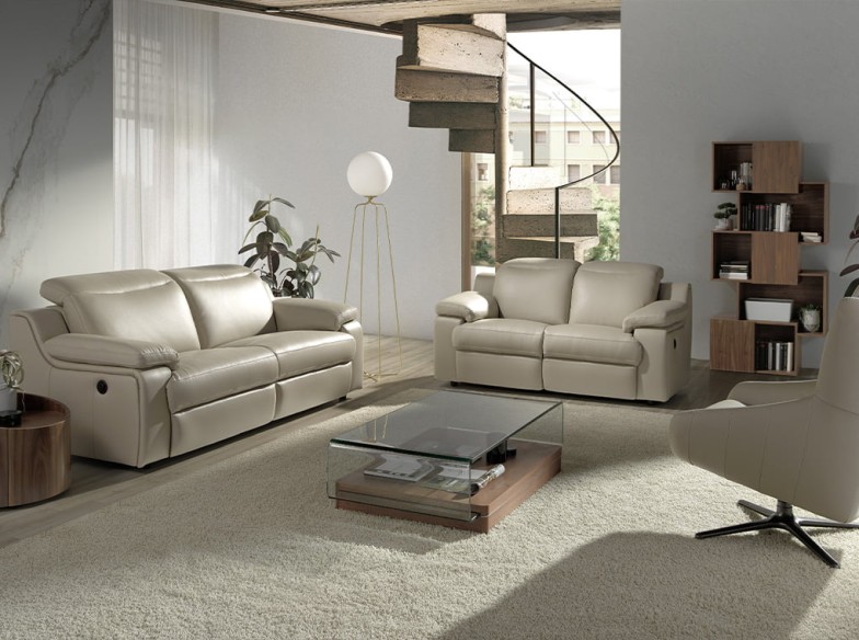 Lámpara de pie acero dorado y cristal blanco