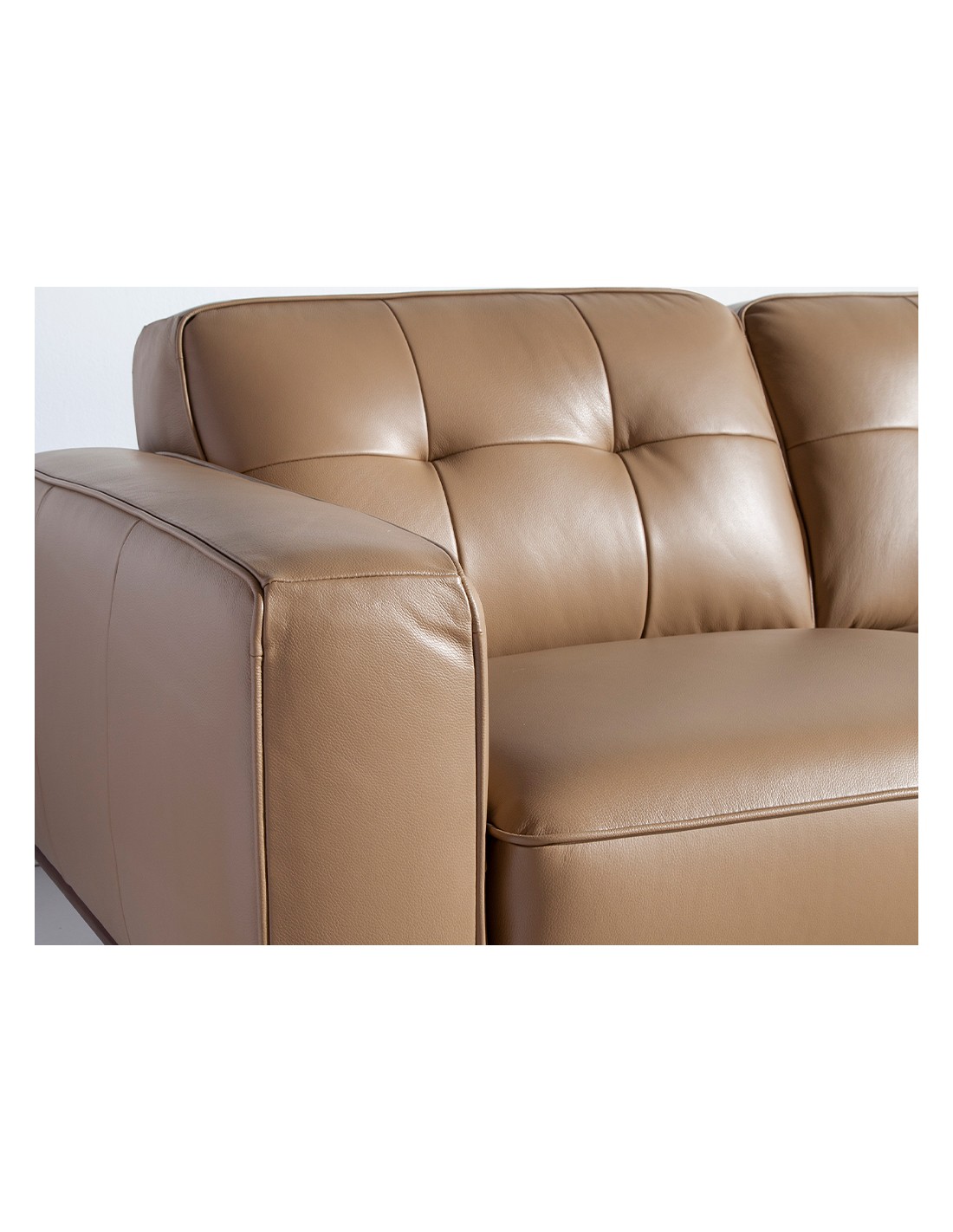 Sofá Chester 2 plazas piel arena