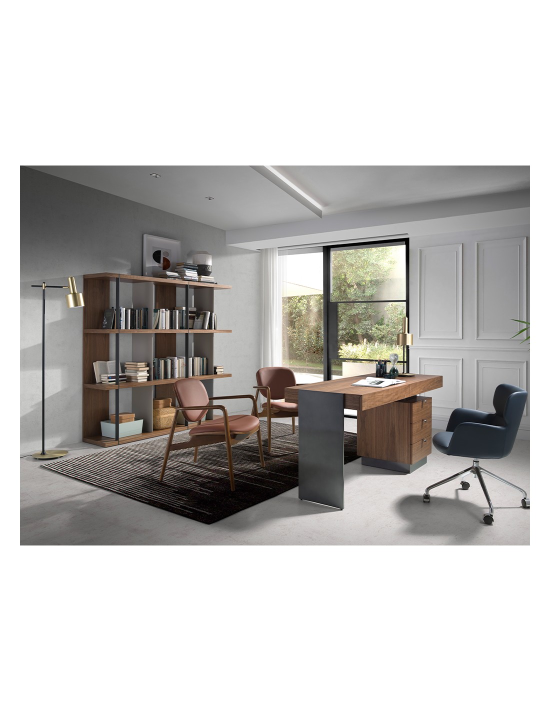 Lámpara de pie aluminio dorado y acero negro