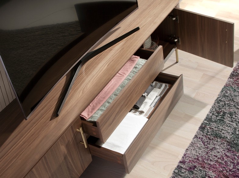 Mueble TV nogal y acero pulido dorado