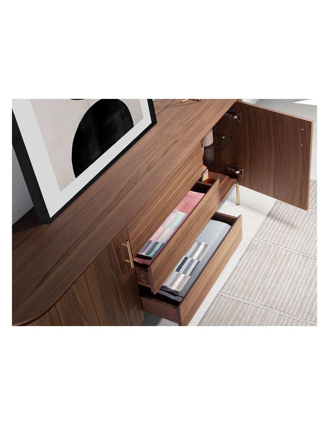 Aparador nogal y acero pulido dorado