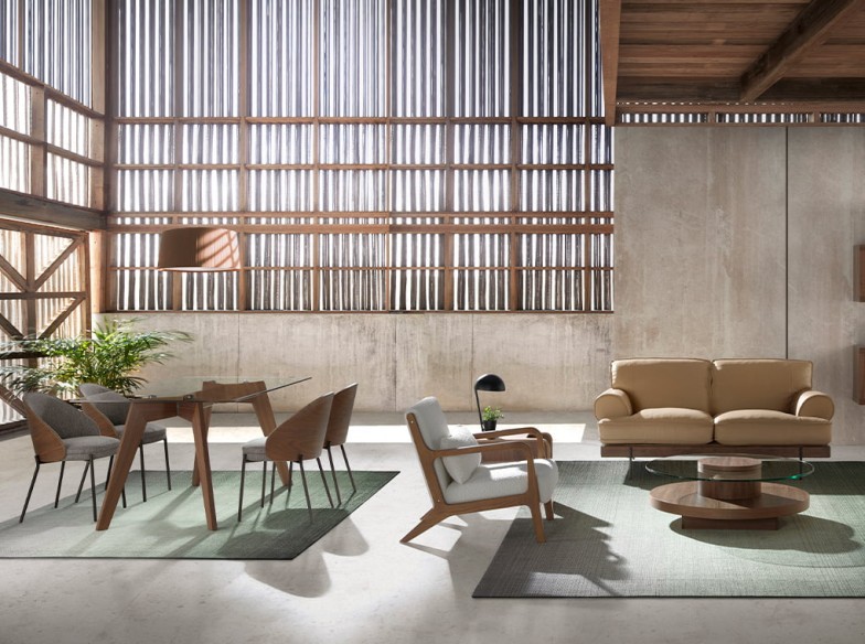 Silla tela gris y nogal