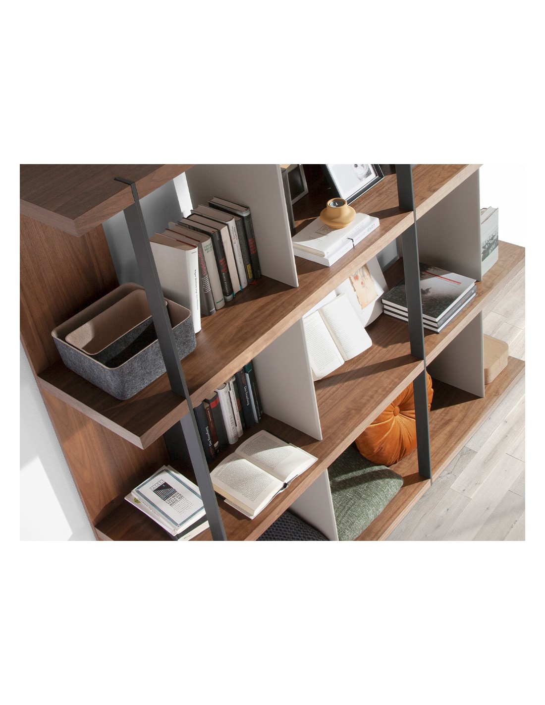 Estanteria nogal y madera gris