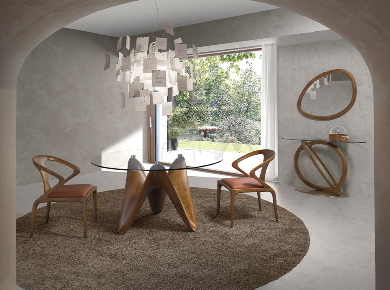 Silla nogal y polipiel marrón