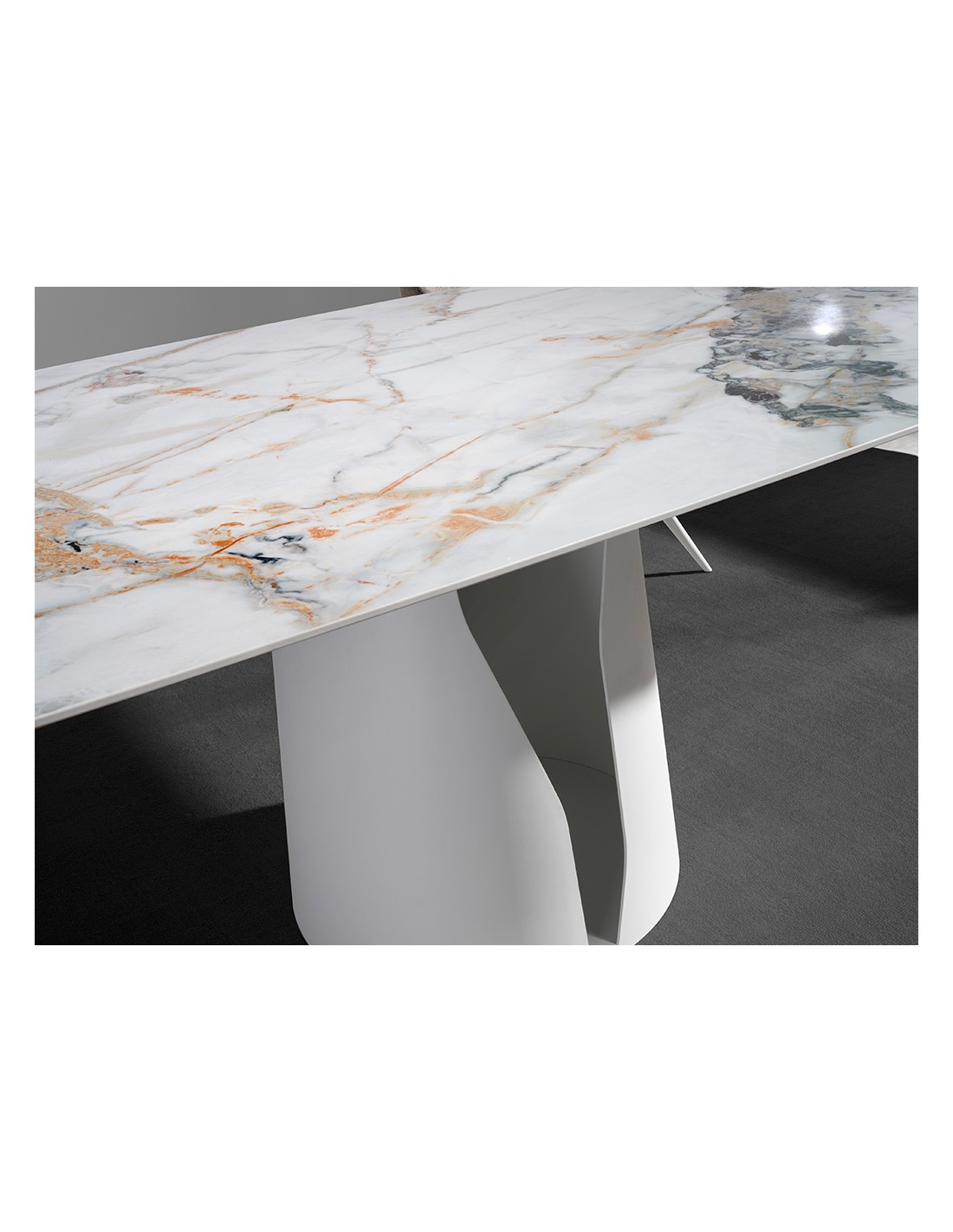 Mesa comedor ovalada barril mármol porcelánico...