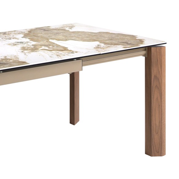 Mesa comedor extensible rectangular mármol porcelánico y nogal