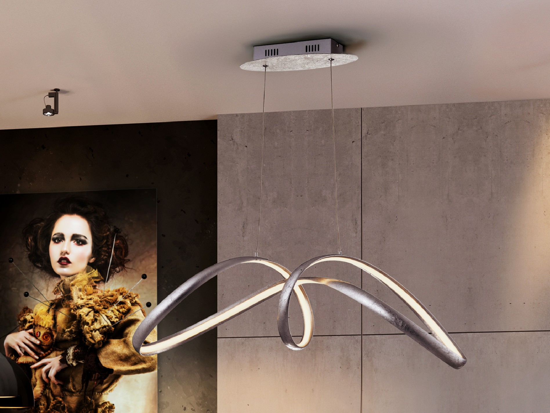 ·LIA· LAMP, SILVER LEAF