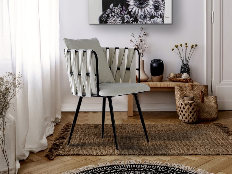 ·VENTURA· ARMCHAIR, BLACK-WHITE