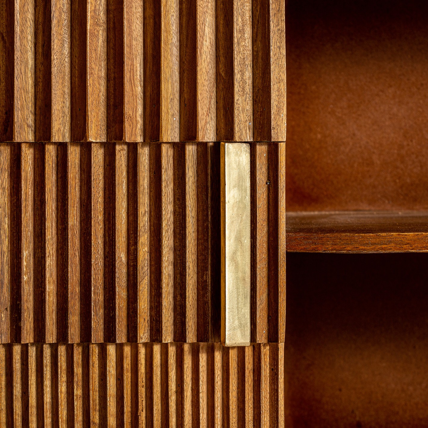 MUEBLE TV PLISSÃ‰ WOOD